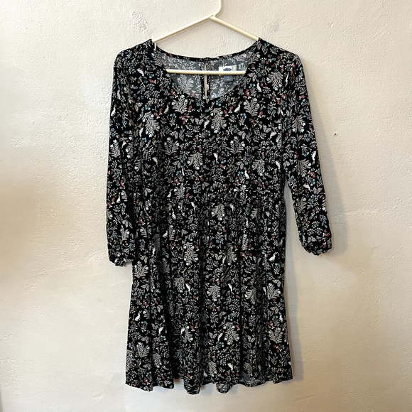 BUNDLE OF TWO Medium Summer Dresses Long Sleeve Mini Floral, One Black One Gray - Picture 2 of 8